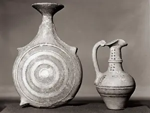 Sassari: Flask and pitcher with trilobed