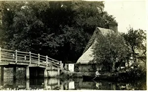 Flatford: Flatford Bridge, Flatford, Suffolk