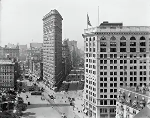 Trolleys: Flatiron - building - urban - architecture