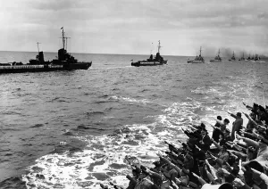 Crews: Fleet review after the completion of the naval exercises