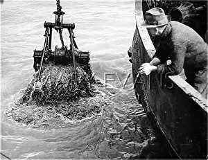 Dredgers: FLEETWOOD DREDGER