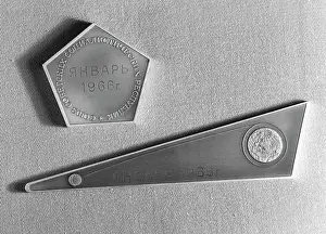 Transported: Flight of interplanetary automatic station Luna, 1966