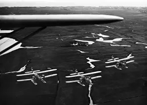 Watt: A flight of two-engine multi seat combat aircraft, 1936