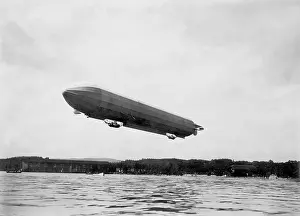 Metz: Flight of the Zeppelin airship LZ 3 above the Bodensee, 19