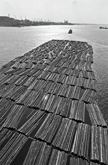Perm: Floating, 1985