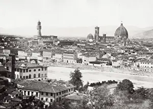 Arno: Floence, Firenze, view across River Arno, Italy