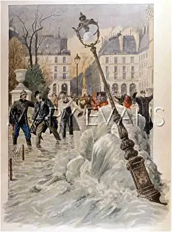 Topple: FLOOD, RUE DES TUILERIES