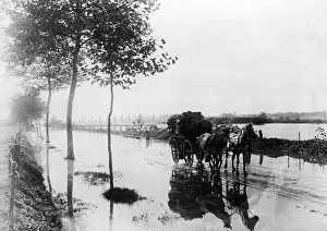 Vouziers: Flooded road in the Champagne, 1918