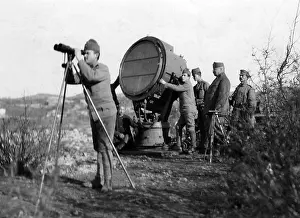 Searchlight: Floodlight used at the Isonzo front, 1916