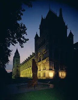 Floodlit: Floodlit view of the Waterhouse Building
