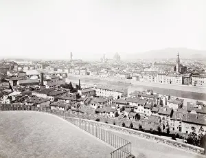 Arno: Florence, Firenze, across the River Arno, Italy