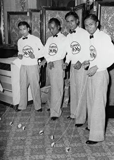 Flores: The four Flores - yo-yo champion from