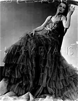 Flounced: FLOUNCED SKIRT C.1940
