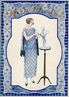 Arranges: FLOWER ARRANGING 1922