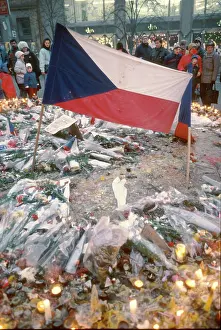 Khol: Flowers - flags - candles - Wenceslas Square