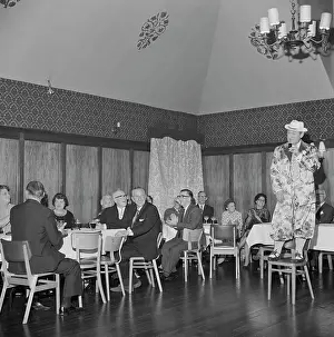 Noyes: Flying Eagle, Mollison Way, Edgware, Harrow, London
