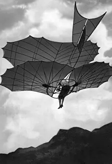 Sailplane: Flying machine built by Otto Lilienthal in Germany, 1900