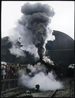Oncolourisedpic: THE FLYING SCOTSMAN