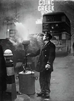 Smog: Fog in London