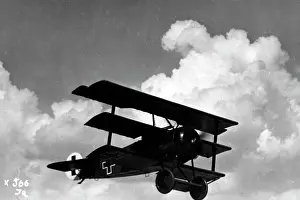Decker: Fokker Dr.I in the air, ca. 1917