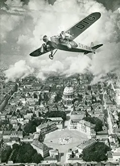 Amalienborg: Fokker FXII, OY-DIG, over the castle of Amalienborg