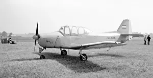 Adjacent: Fokker S-12 Instructor PH-NDC