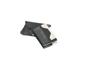 Groomed: Folding comb with leather case