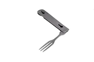 Folds: Folding fork