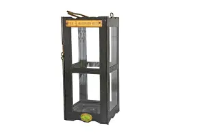 Hinks: Folding trench lantern