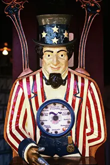 Urs001: FOLK ART UNCLE SAM AMUSEMENT ARCADE PERSONALITY