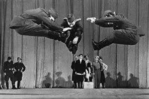 Moiseev: Folk dance ensemble of USSR