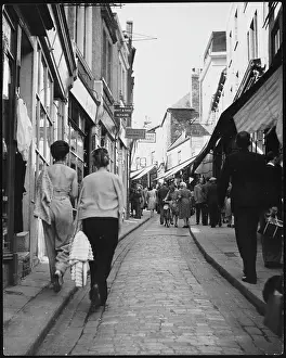 Shade: FOLKESTONE HIGH ST