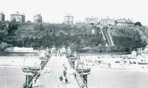 Leas: Folkestone, The Leas from the Pier 1909