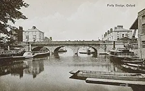 Punts: Folly Bridge, Oxford -over the River Thames