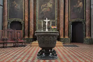 Marienkirche: Font, Marienkirche, Berlin, Germany