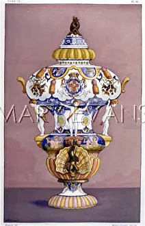 Havard: FONTAINE IN FAIENCE