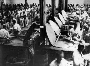 Custody: Food distribution in the Dachau concentration camp, 1933