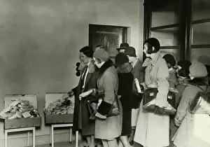 Donate: Food donation, 1929-1932