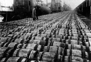Consumer: Food storage, 1915