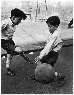 Kick: FOOTBALL ON SOUTHAM STR
