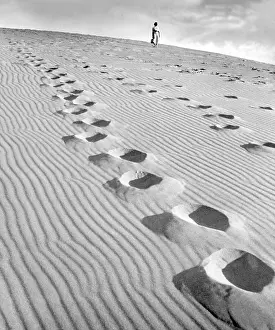 Wandering: Footprints in the sand, 1939