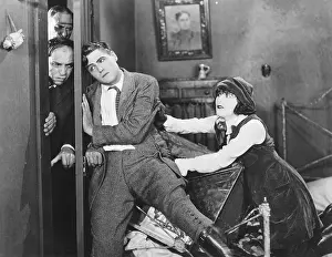 Everett Collection (old Visuals): Forced entry
