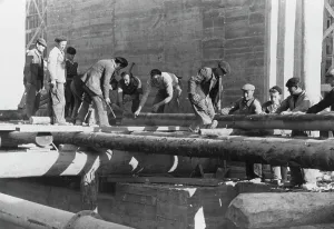 Partly: Forced laborers at the Atlantic Wall, 1942-1944