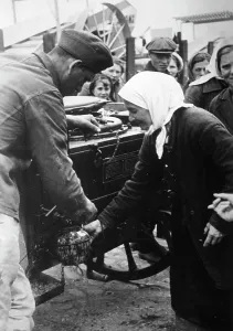 Catering: Forced laborers on the Eastern Front, 1942
