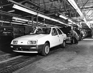 Dagenham: FORD PRODUCTION LINE