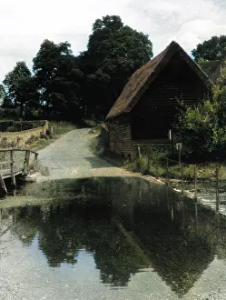 Welwyn: FORD ON THE RIVER LEA