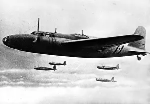 Mitsubishi: Formation flight of Japanese long range bombers