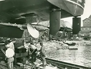 E130: Fort Steele fast cruiser MP34 in dry dock