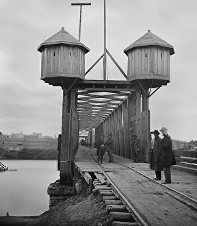 Lcgr1902: Fortified bridge over the Cumberland River