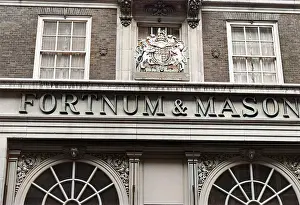Fortnum: FORTNUM & MASON